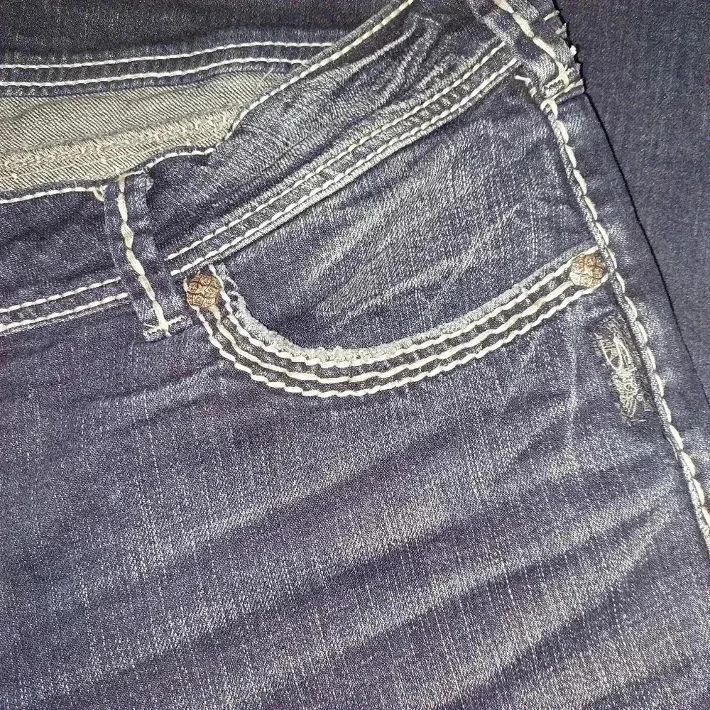 Silver Berkley Flap Women’s Blue Jeans Denim Size w26/L30 Stretchy Straight Embr - Picture 6 of 10